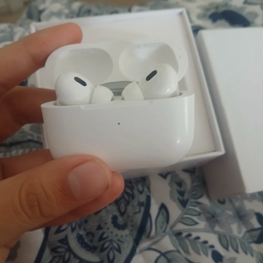 Bluetooth Earbuds